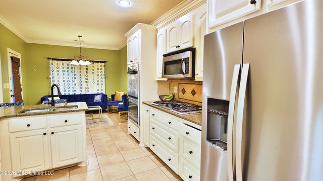131 Bradshaw Crossing, Canton, MS 39046