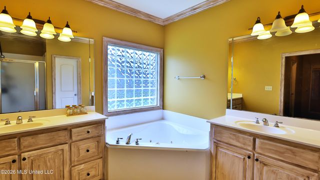 131 Bradshaw Crossing, Canton, MS 39046