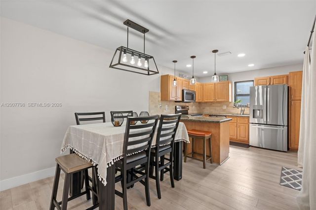2691 NW 99th Ave 2691, Coral Springs, FL 33065