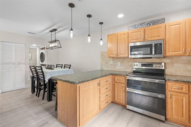 2691 NW 99th Ave 2691, Coral Springs, FL 33065