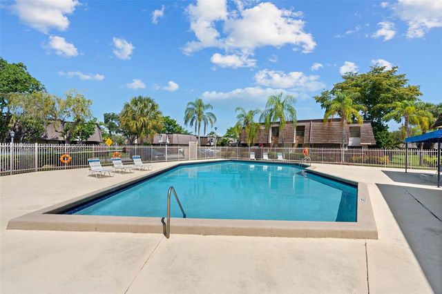 2691 NW 99th Ave 2691, Coral Springs, FL 33065