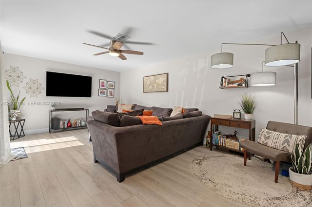 2691 NW 99th Ave 2691, Coral Springs, FL 33065