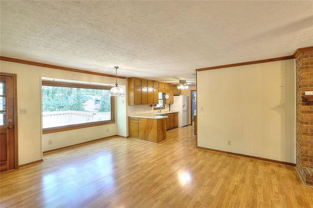 2439 Ellis Court, Snellville, GA 30078