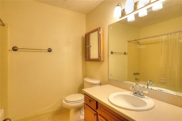 2439 Ellis Court, Snellville, GA 30078