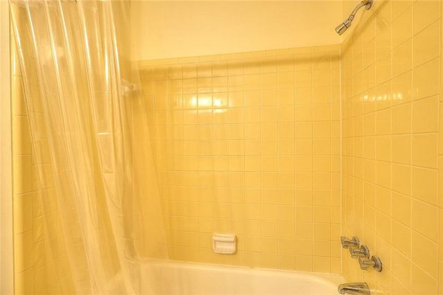 2439 Ellis Court, Snellville, GA 30078