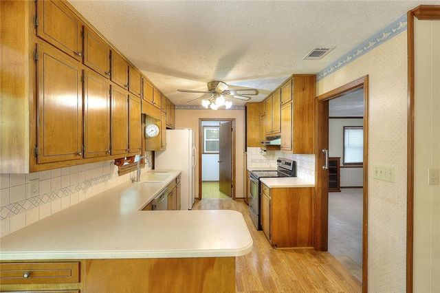 2439 Ellis Court, Snellville, GA 30078