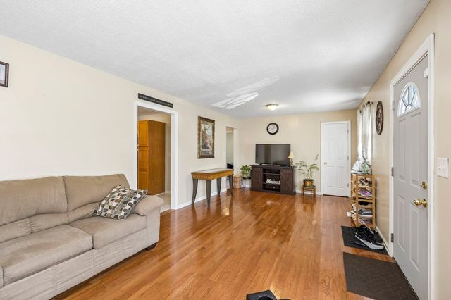 1067 Murrey St, Lewisburg, TN 37091