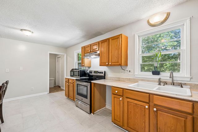 1067 Murrey St, Lewisburg, TN 37091