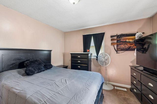 1067 Murrey St, Lewisburg, TN 37091