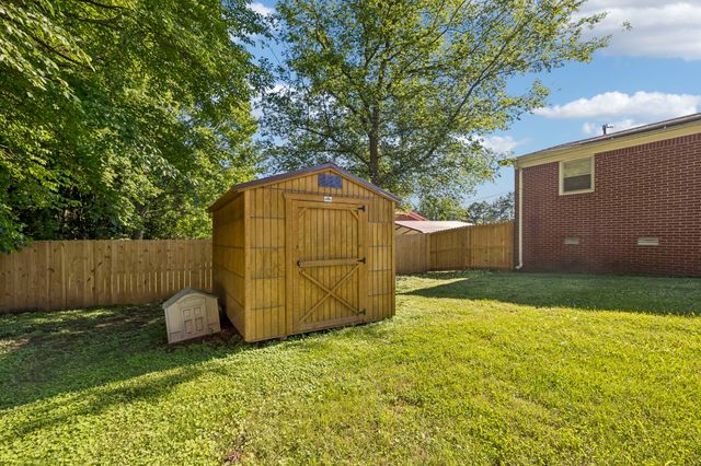 1067 Murrey St, Lewisburg, TN 37091