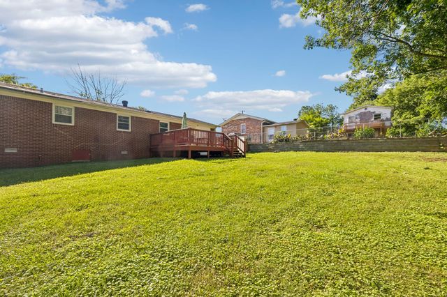 1067 Murrey St, Lewisburg, TN 37091