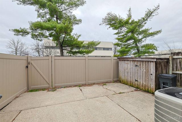 10876 Ponds Lane, Sycamore Twp, OH 45242