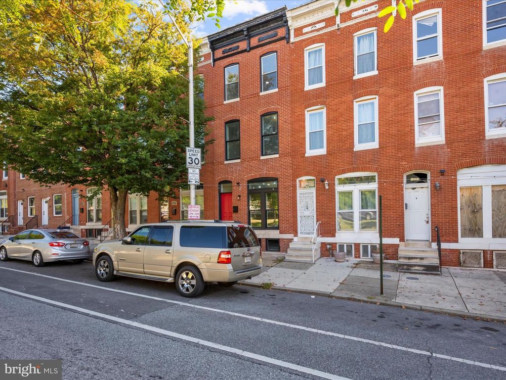 1233 N BROADWAY, Baltimore, MD 21213