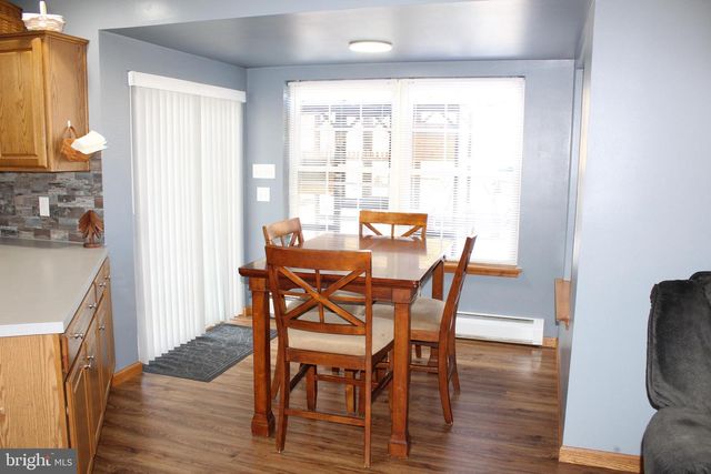 95 BENNS HILL RD, Bangor, PA 18013