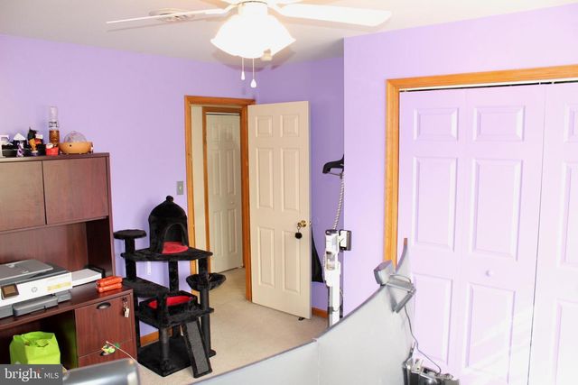 95 BENNS HILL RD, Bangor, PA 18013