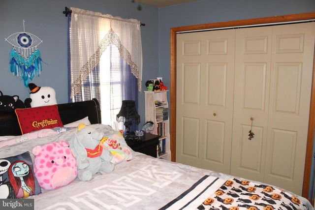 95 BENNS HILL RD, Bangor, PA 18013