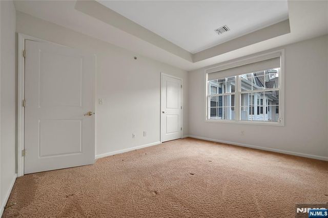 175 Rochelle Avenue 323, Rochelle Park, NJ 07662