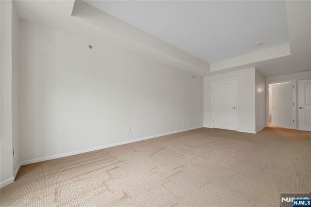 175 Rochelle Avenue 323, Rochelle Park, NJ 07662
