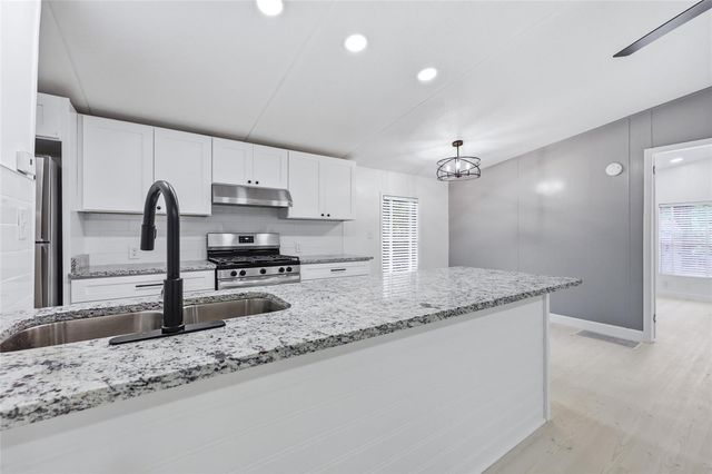 264 SW CENTRAL TERRACE, Fort White, FL 32038