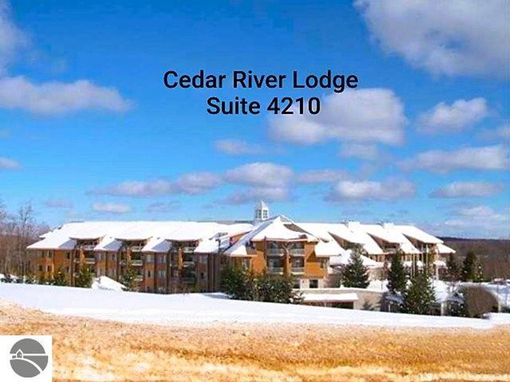 Image 1 of property listing at 2400 Troon South # 4210, Bellaire, MI 49615