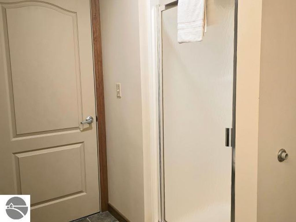 Image 11 of property listing at 2400 Troon South # 4210, Bellaire, MI 49615