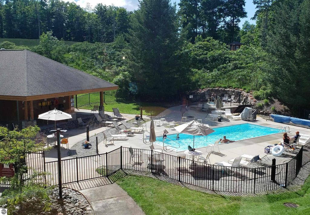 Image 27 of property listing at 2400 Troon South # 4210, Bellaire, MI 49615