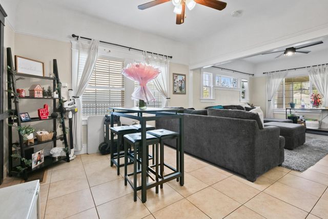 1511 Country Club Blvd, Stockton, CA 95204