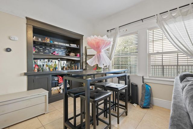 1511 Country Club Blvd, Stockton, CA 95204
