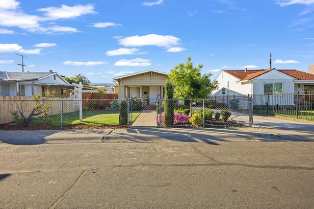 1511 Country Club Blvd, Stockton, CA 95204