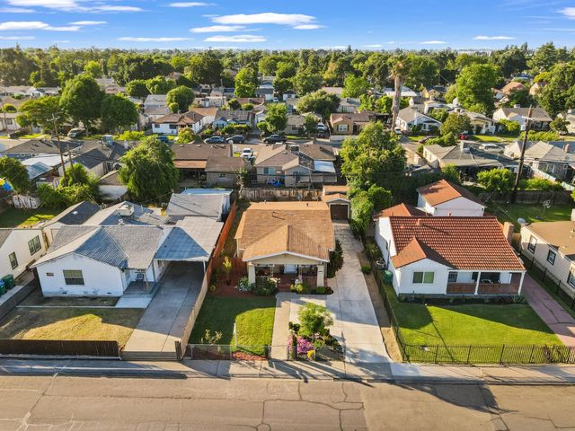 1511 Country Club Blvd, Stockton, CA 95204