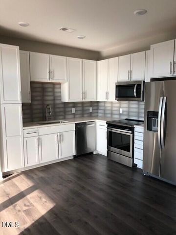 414 S White Street 303, Wake Forest, NC 27587