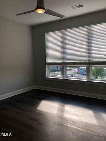 414 S White Street 303, Wake Forest, NC 27587