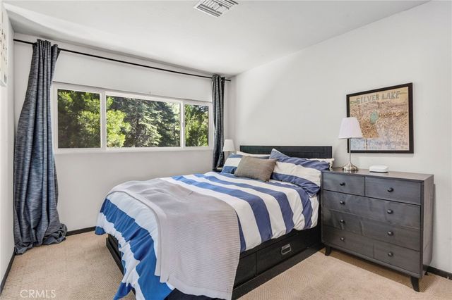 162 C Lane, Lake Arrowhead, CA 92352