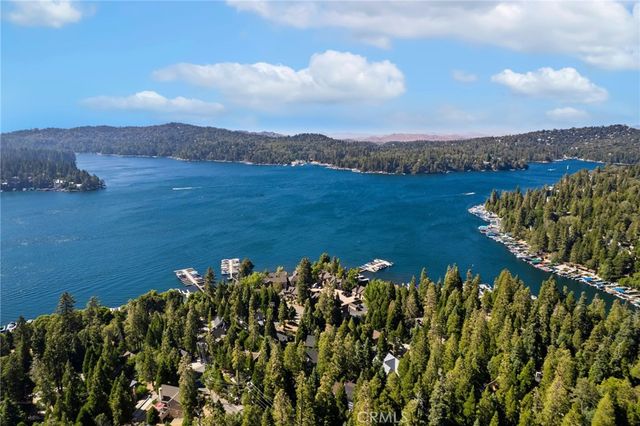 162 C Lane, Lake Arrowhead, CA 92352