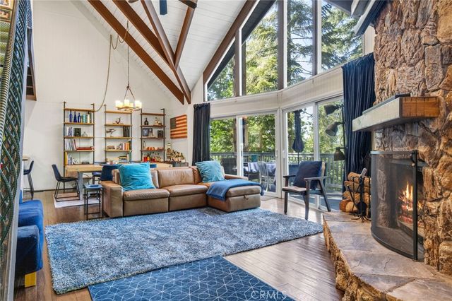162 C Lane, Lake Arrowhead, CA 92352