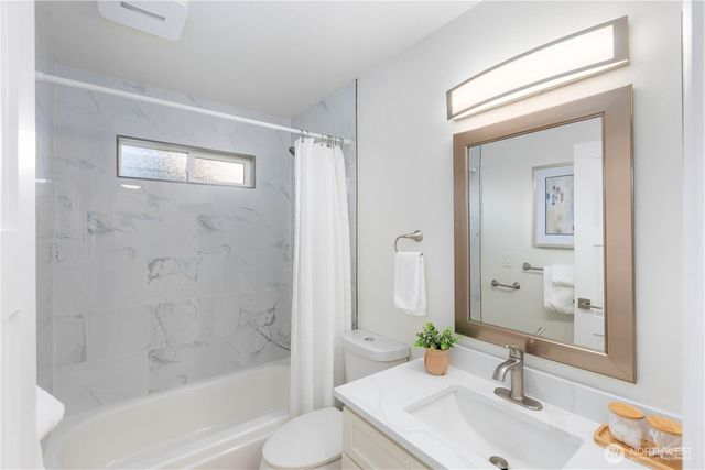 14009 145th Avenue SE, Renton, WA 98059
