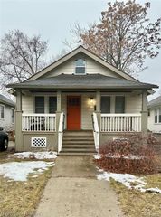 264 E Breckenridge Street, Ferndale, MI 48220