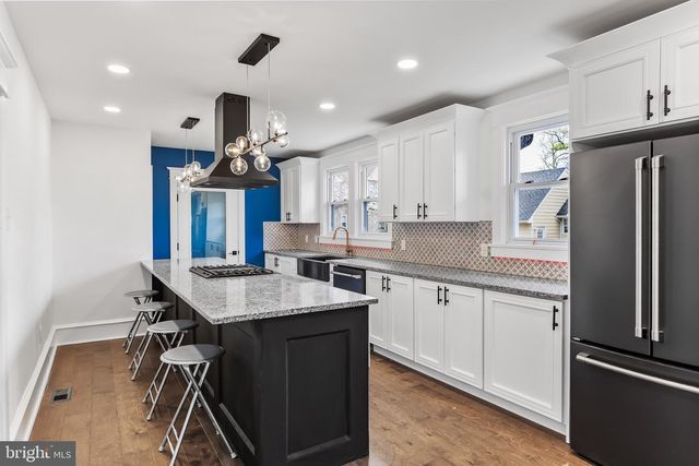 1013 STONE RD, Laurel Springs, NJ 08021