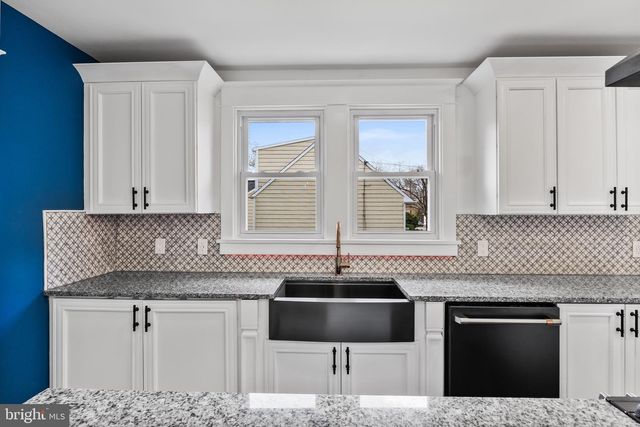 1013 STONE RD, Laurel Springs, NJ 08021