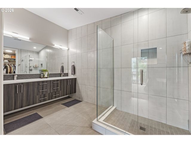 5311 Ne 28TH Ave, Portland, OR 97211