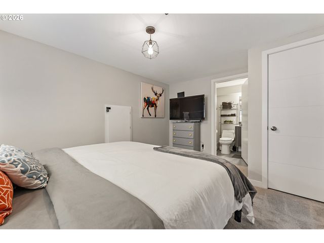 5311 Ne 28TH Ave, Portland, OR 97211