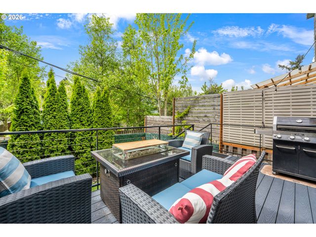 5311 Ne 28TH Ave, Portland, OR 97211