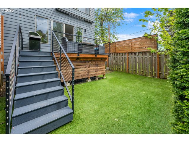 5311 Ne 28TH Ave, Portland, OR 97211