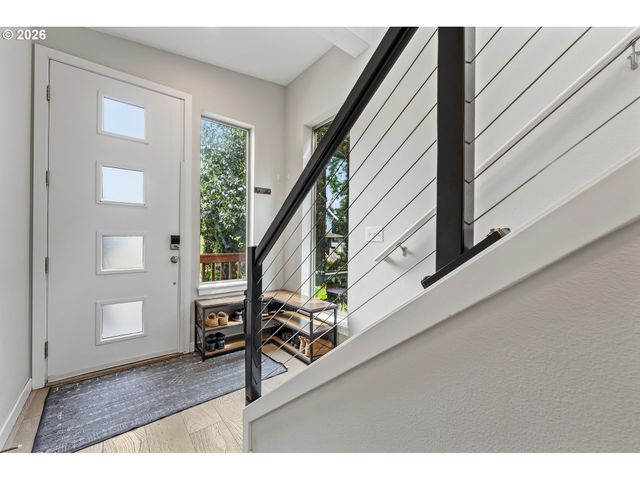 5311 Ne 28TH Ave, Portland, OR 97211