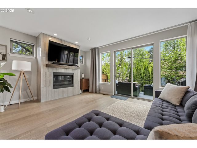 5311 Ne 28TH Ave, Portland, OR 97211