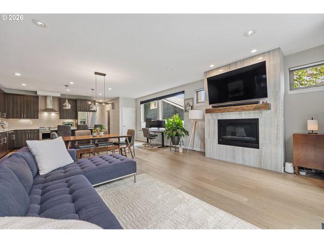 5311 Ne 28TH Ave, Portland, OR 97211