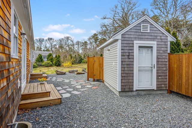 260 Tanglewood Dr, Chatham, MA 02659