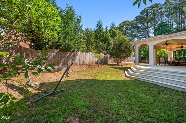 805 Cricketfield Lane, Cary, NC 27518