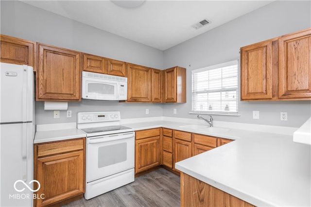 1423 Shadow Ridge Road, Carmel, IN 46280