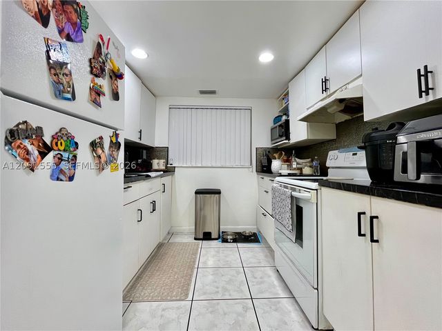 11855 NE 19th Dr 45, North Miami, FL 33181